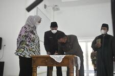 https://imgs.plurk.com/QBn/UAq/Q872cT8xngvNBg1lfw3CjV586tZ_lg.jpg