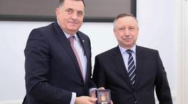 https://imgs.plurk.com/Qv1/zvv/l3QoQqB3njYIa4L2UnguETnsd31_lg.jpeg