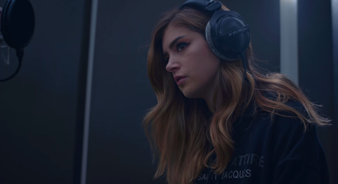 Youtube Chrissy Costanza